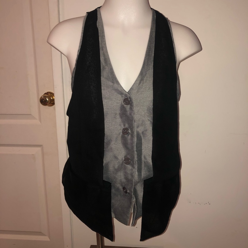 Folded & Hung Vest Top